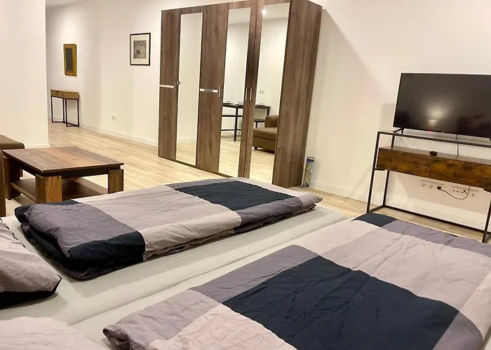 Neu Grosse Einzimmerwohnung Im Zentrum Goldstadt Pforzheim Schloessle