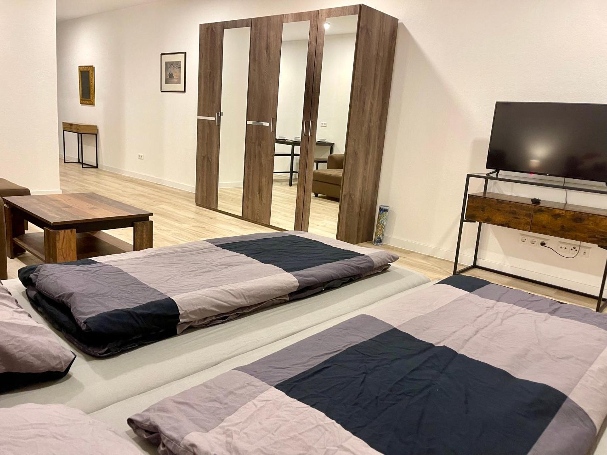 Neu Grosse Einzimmerwohnung Im Zentrum Goldstadt Schloessle Apartment *