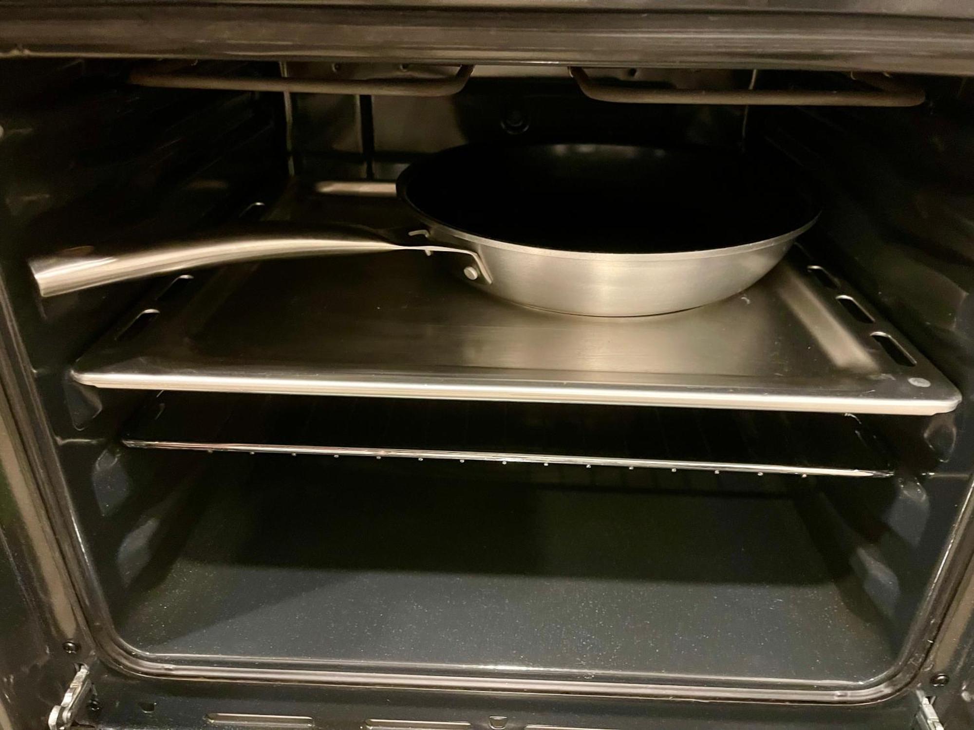 Apartment Neu Grosse Einzimmerwohnung Im Zentrum Goldstadt Schloessle Pforzheim